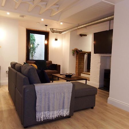 Newly Renovated Stunning Warehouse Apartment Bournemouth Exterior foto